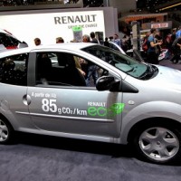 Renault пересмотрела значение эмблемы ECO2