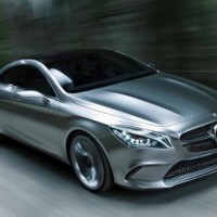 Mercedes-Benz укрепил позиции в премиум-сегменте в РФ