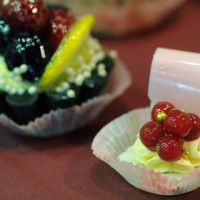 В Якутии 34 человека отравились сладостями