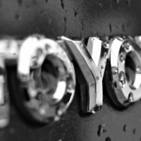 Toyota снизила цены в РФ на некоторые модели