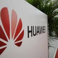 Huawei запустила в России сервис с доставкой