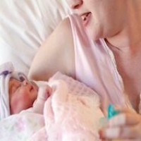 Исследование: материнство навсегда изменяет мозг женщин
