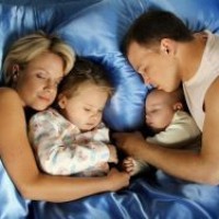 Ученые: женщины спят дольше мужчин