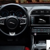 Озвучены цены на седан Jaguar XE нового поколения