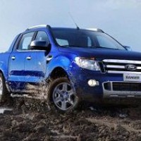 Авторынок России покинули минивэн и пикап Ford