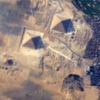 Опубликовано новое фото египетских пирамид из космоса