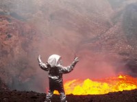 "Окно в ад" нашел внутри вулкана известный путешественник