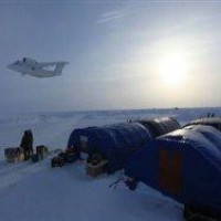 Дрейфующая станция "Северный полюс-2015" начала работу