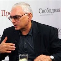 Шахназаров поддерживает предложение ввести НДС на билеты в кино