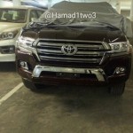 Новый Toyota Land Cruiser засветился на шпионских снимках