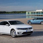 Седан и универсал VW Passat получили гибридную версию