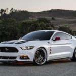 Ford Motor представляет спортивный Mustang