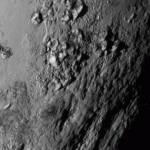 Внутри Плутона может скрываться океан