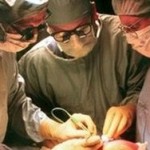 Китайские хирурги спасли руку пациента, пришив ее к ноге