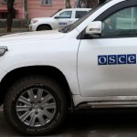 В Донбассе заметили автомобиль с фальшивой символикой ОБСЕ