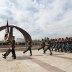Киргизия перенесла парад Победы