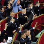 Украинский депутат отказался от мандата из-за низкой зарплаты