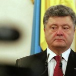 Порошенко пригрозил ввести в Донбассе военное положение