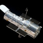 Hubble снял серию фото столкновений в черных дырах