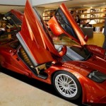 Один из первых McLaren F1 продают за $ 12 млн