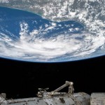 НАСА показало первое видео МКС и Земли в сверхчетком разрешении