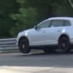 Прототип Audi SQ7 попал в аварию на Нюрбургринге