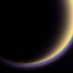 На Титане обнаружили полярные ветры