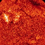 Вспышки на Солнце вызвали магнитную бурю на Земле