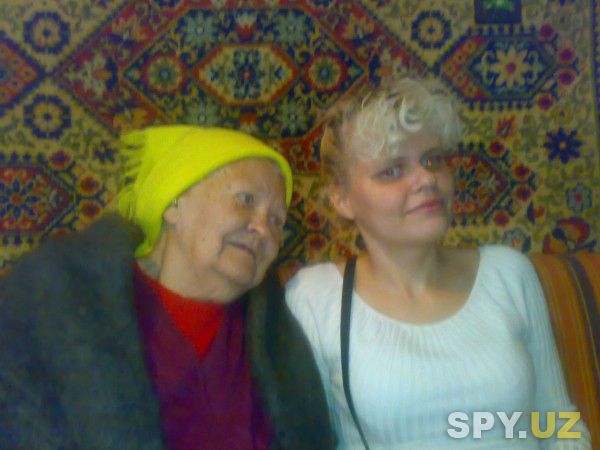 Саша и бабуля..jpg